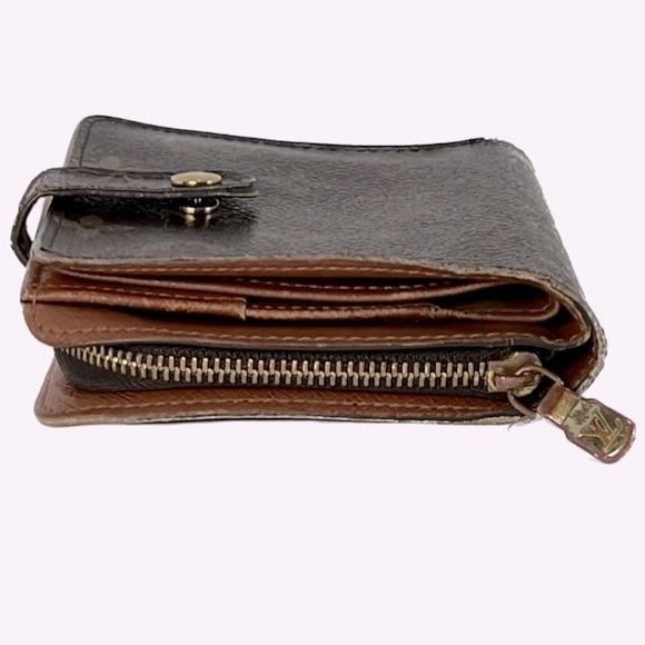 Louis Vuitton Monogram Compact Zippy Wallet - Picture 14 of 16